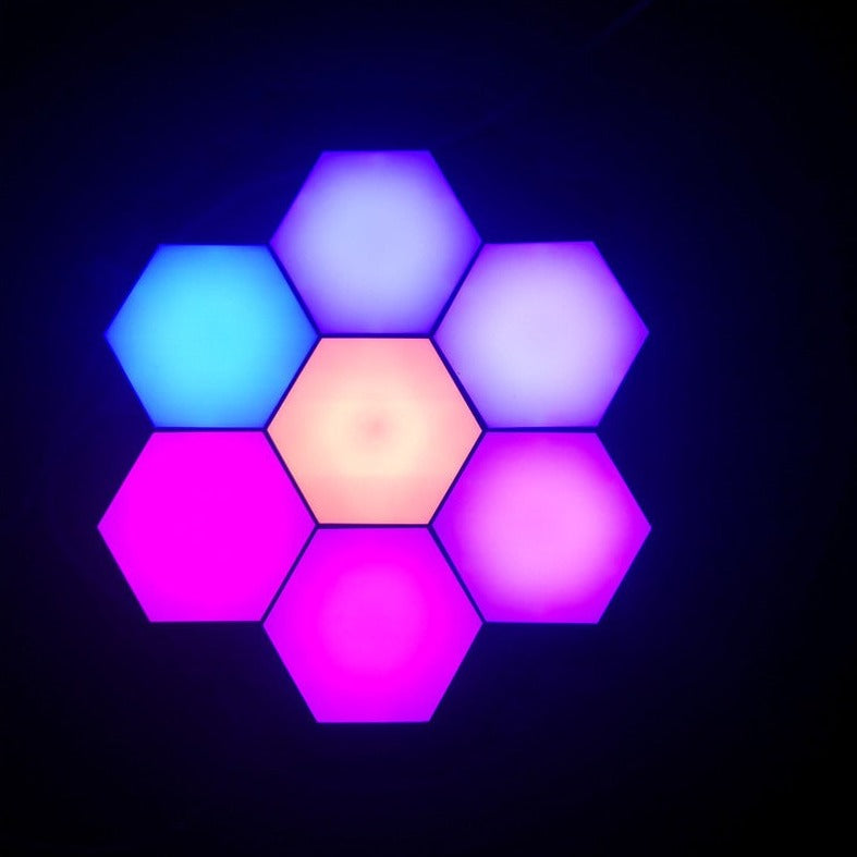 Luminária Hexagonal LED de Parede RGB- CORES DO VENTO
